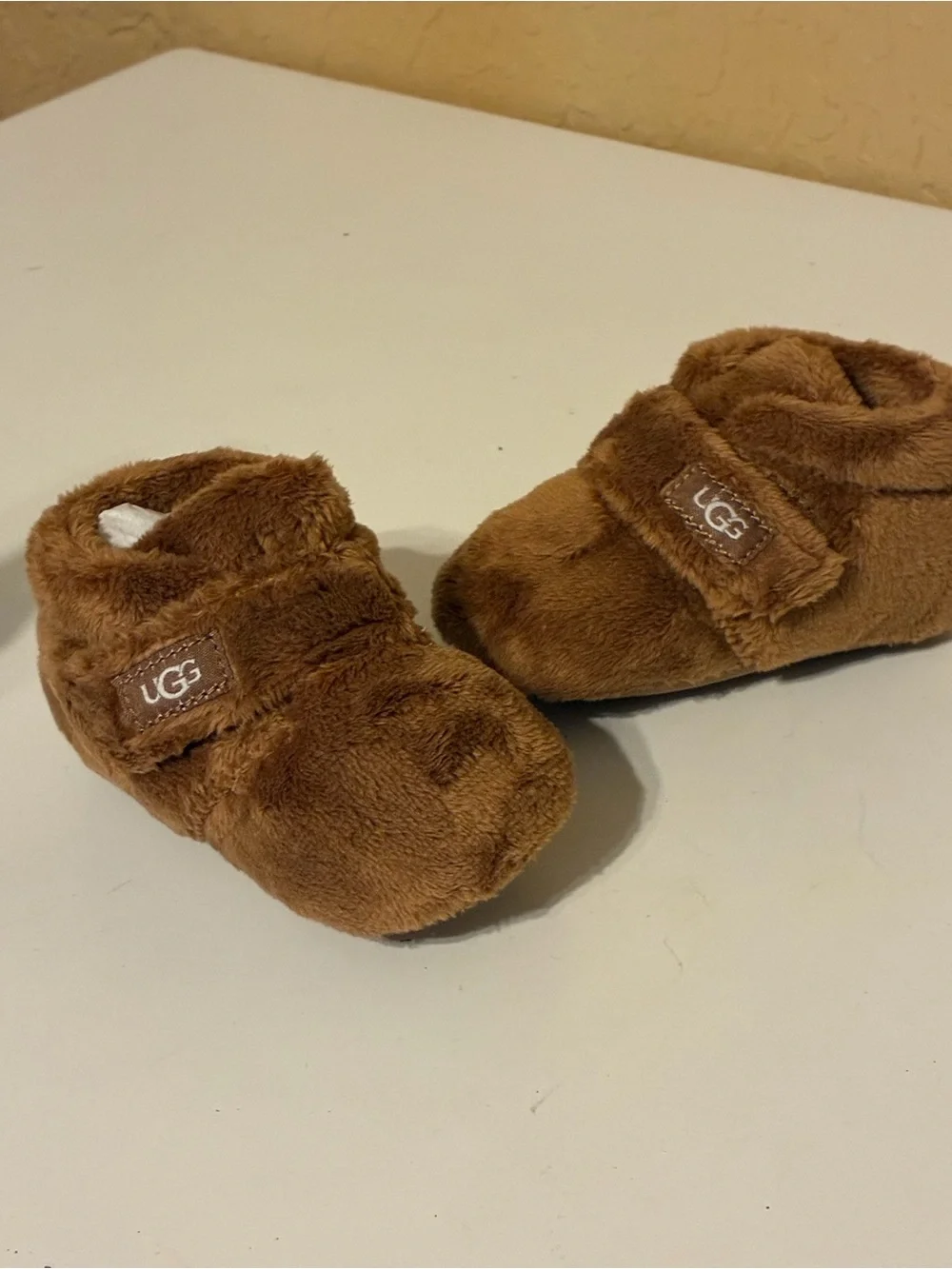 UGG Bixbee Chestnut Faux Fur 11034971 Booties Infant Size 02/03(6-12months)